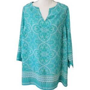 Violet + Claire  Blouse 1X Plus Size Green Medallion V Neck Top